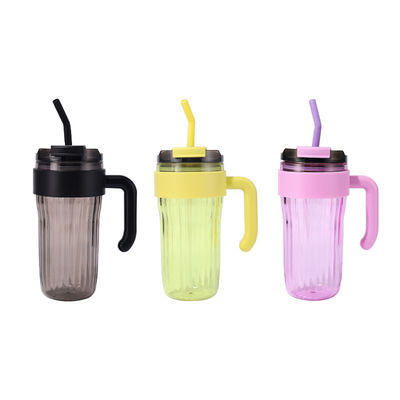 Bottiglia di allenamento in acciaio inossidabile a doppio muro a prova di perdite Eco-friendly Cappuccio a vite