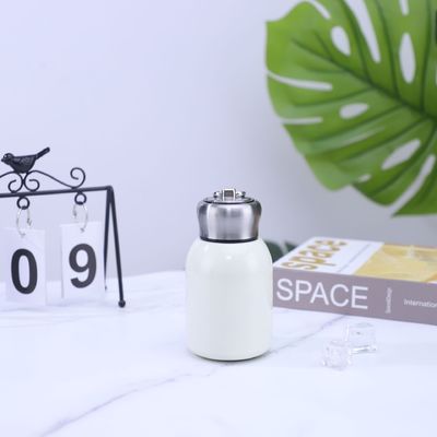 Tazza in acciaio inossidabile con coperchio