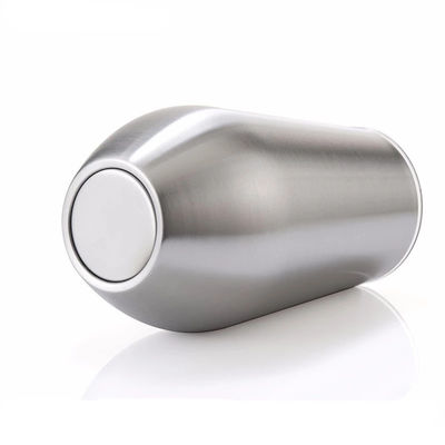 La nuova progettazione ha isolato le tazze del vino con i coperchi, tazza isolata del vino di piccola capacità